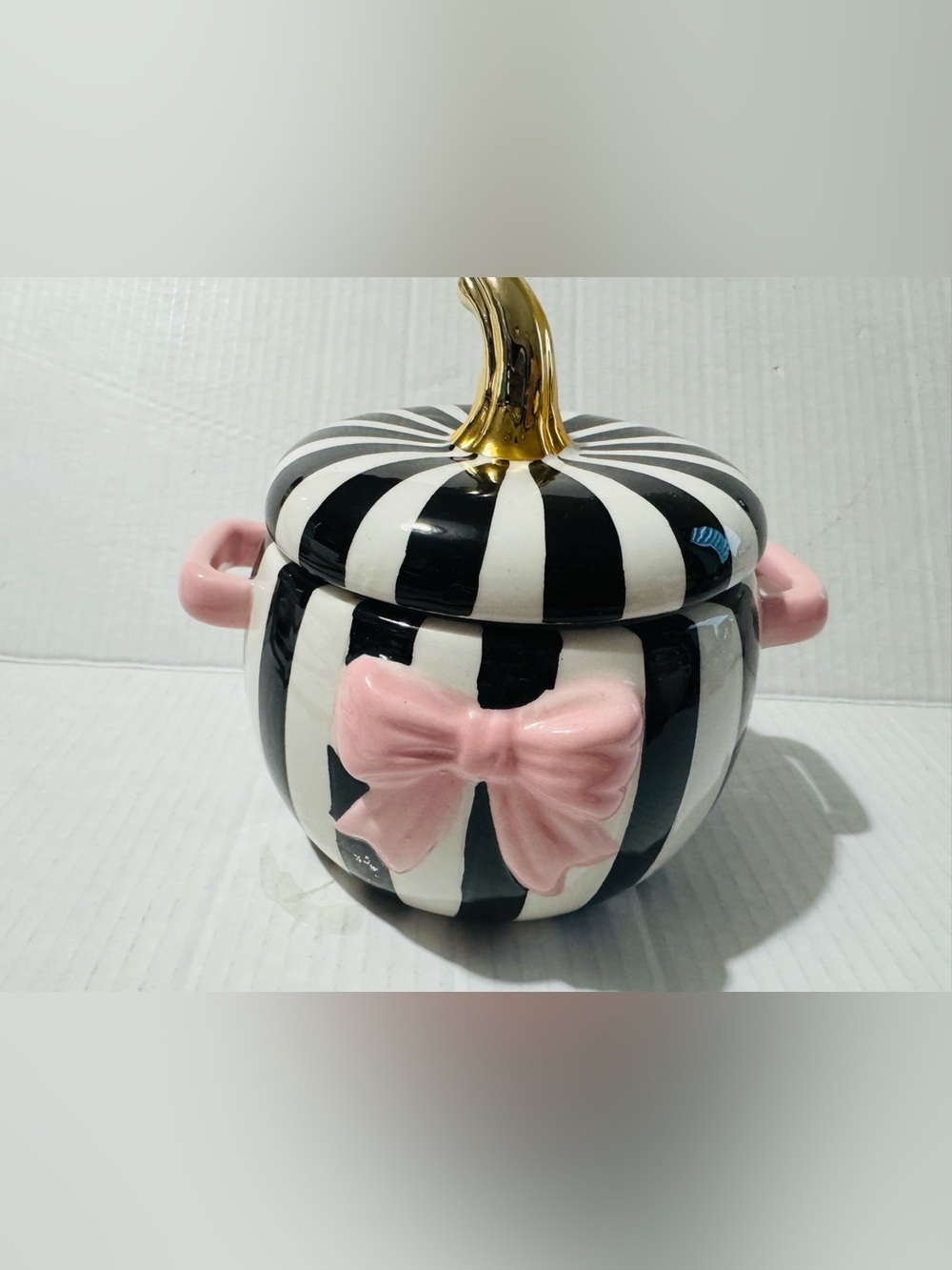 Halloween decor Striped pumpkin with Pink Bow and Gold stem BNWT